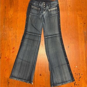 Stylish Gray Flare Jeans for Women